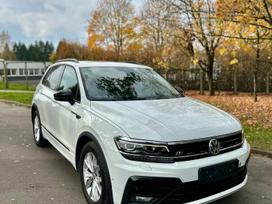Volkswagen Tiguan, 2.0 l., off-road / crossover