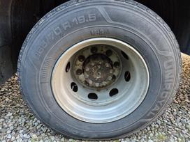 Uniroyal, universalios 265/70 R19,5