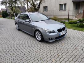 BMW 530, 3.0 l., saloon / sedan