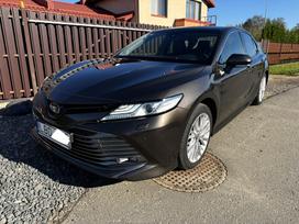 Toyota Camry, 2.5 l., sedanas