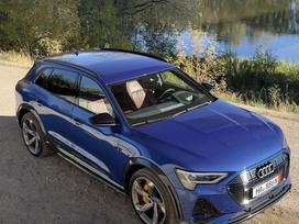 Audi e-tron S, 95 kWh, visurgājējs / krosovers