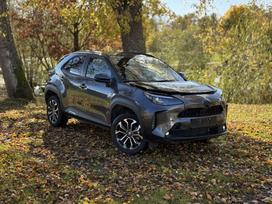 Toyota Yaris Cross, 1.5 l., visurgājējs / krosovers