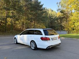 Mercedes-benz E200, 2.0 l., universalas