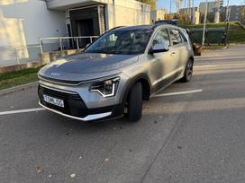 Kia Niro, 1.6 l., Минивэн