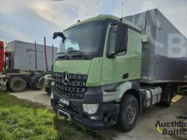 Mercedes-Benz Arocs 1843, kita