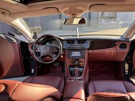 Mercedes-benz Cls550, 5.5 l., sedanas