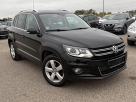 Volkswagen Tiguan, 2.0 l., Минивэн