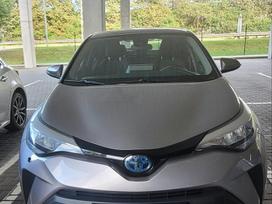 Toyota C-hr, 1.8 l., hečbekas