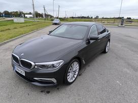 BMW 530, sedans