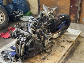 Yamaha R9, superbikes