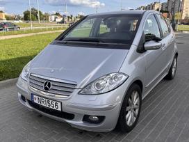 Mercedes-Benz A200, 2.0 l., hatchback