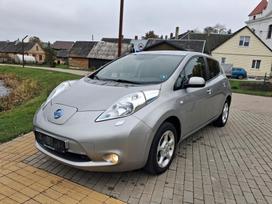 Nissan Leaf, 30 kWh, hatchback