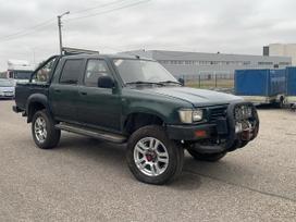 Toyota Hilux, 2.5 l., pikapas