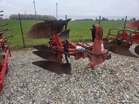 Massey Ferguson Massry Fergusson 715, плуги
