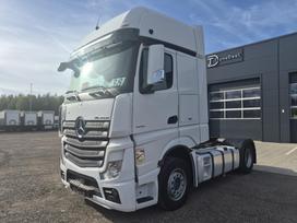 Mercedes-Benz Actros 1845 GIGA, double sleeper