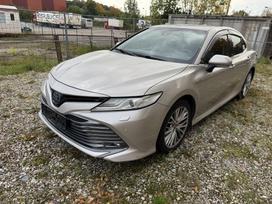 Toyota Camry, 2.5 l., saloon / sedan