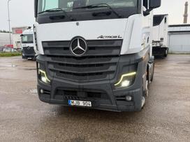 Mercedes-benz Actros, 2 miegamosios vietos