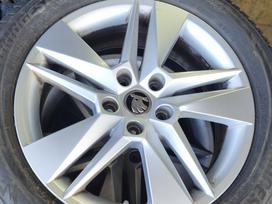 Skoda Su padangom 215.55.17, light alloy, R17