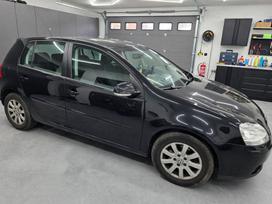 Volkswagen Golf, 1.6 l., hečbekas