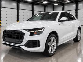 Audi Q8, 3.0 l., Внедорожник / Кроссовер