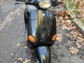 Piaggio Vespa 70cc, scooters / mopeds