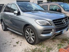 Mercedes-Benz ML250, 2.1 l., Внедорожник / Кроссовер