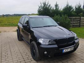 BMW X5, 3.0 l., visurgājējs / krosovers