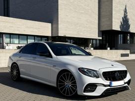 Mercedes-Benz E43 AMG, 3.0 l., Седан