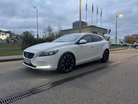 Volvo V40, 1.6 l., Хэтчбек