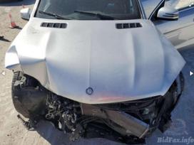 Mercedes-benz Gls550 dalimis. Greičių dėžės