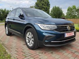 Volkswagen Tiguan, 2.0 l., Внедорожник / Кроссовер