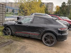 Porsche Macan, 2.0 l., Внедорожник / Кроссовер