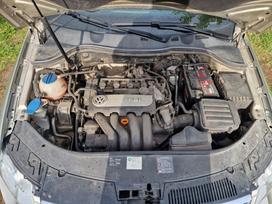 Volkswagen Passat, 2.0 l., Седан
