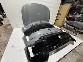 Volvo EX30 Kapotas parduotas