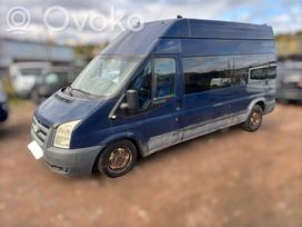Ford Transit по частям. Turime daug įvairių markių automobilių ardyme va