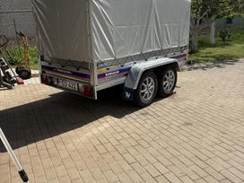 Niewiadow, automašīnas piekabes