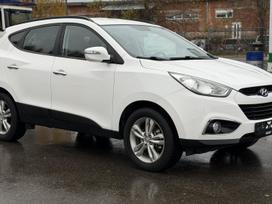 Hyundai ix35, 1.7 l., Внедорожник / Кроссовер