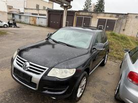 Volkswagen Touareg, 2.5 l., Внедорожник / Кроссовер