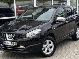 Nissan Qashqai, 1.6 l., off-road / crossover