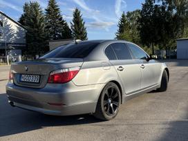 BMW 525, 3.0 l., saloon / sedan