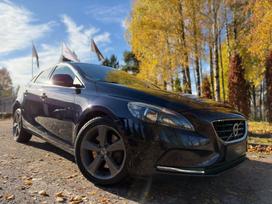 Volvo V40, 2.0 l., Хэтчбек