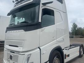 Volvo Fh 500, 2 miegamosios vietos