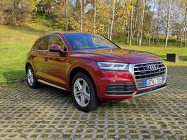 Audi Q5, 2.0 l., off-road / crossover