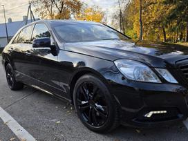 Mercedes-Benz E350, 3.0 l., saloon / sedan