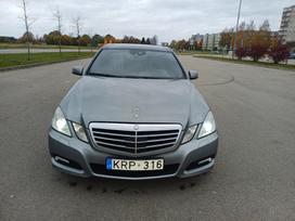 Mercedes-Benz E350, 3.0 l., Седан