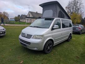 Volkswagen Multivan, tūristu automašīnas