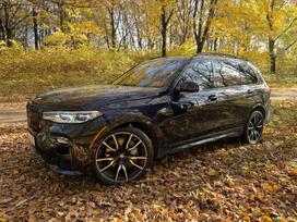 BMW X7, 4.4 l., off-road / crossover