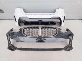 Bmw 1 serija F40 135 galinis bamperis kapotai