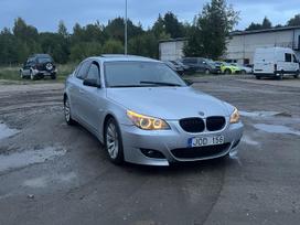 Bmw 530, sedanas