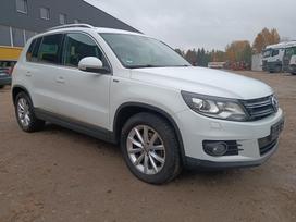 Volkswagen Tiguan, 2.0 l., Внедорожник / Кроссовер